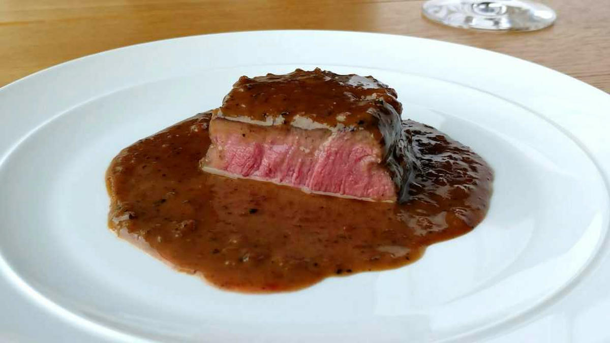 Beef Tenderloin w/Cognac Sauce