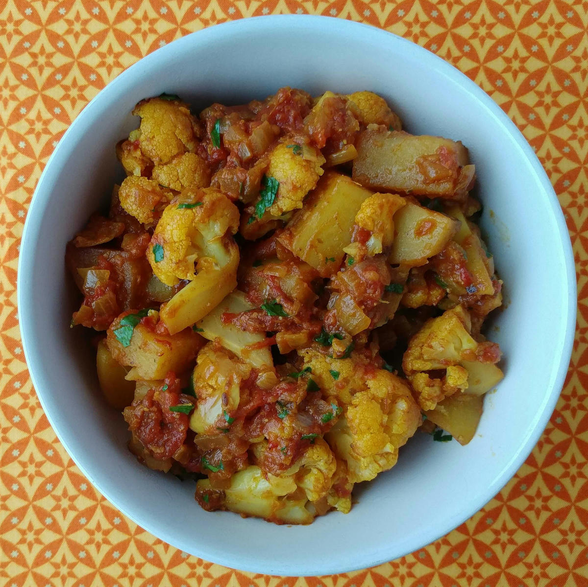 Aloo Gobi (Potato Cauliflower Curry)