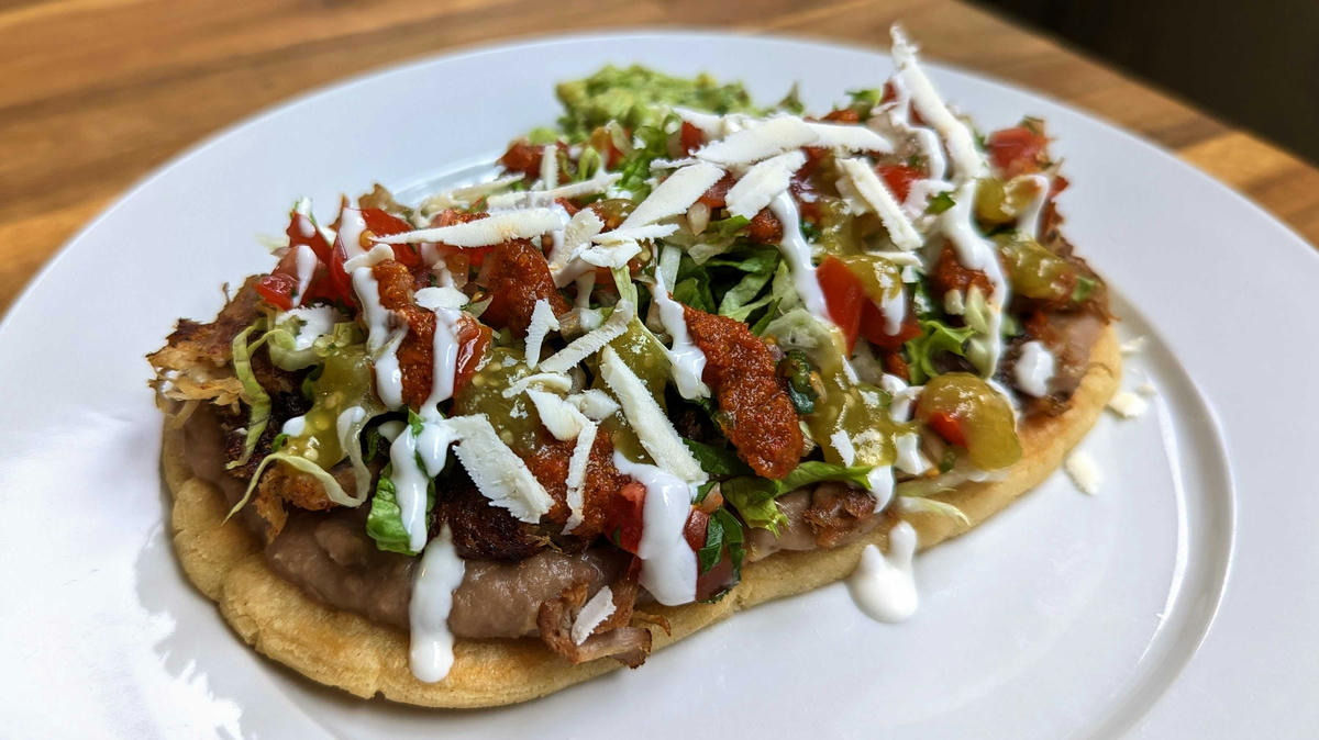 Carnitas Huarache