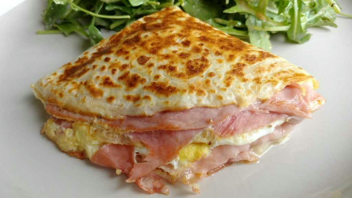 Ham & Gruyere Crepe